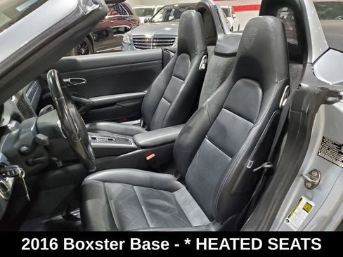 Used 2016 Porsche Boxster image 6