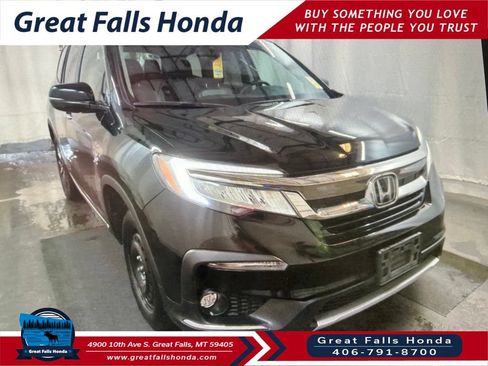 Used 2022 Honda Pilot Touring image 1