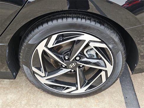Used 2024 Hyundai Sonata SEL w/ Convenience Package image 8