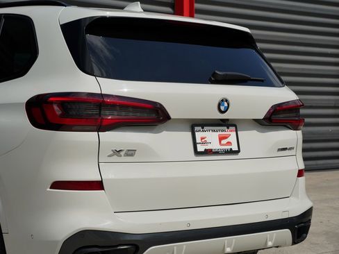 Used 2022 BMW X5 sDrive40i w/ M Sport Package RWD image 13