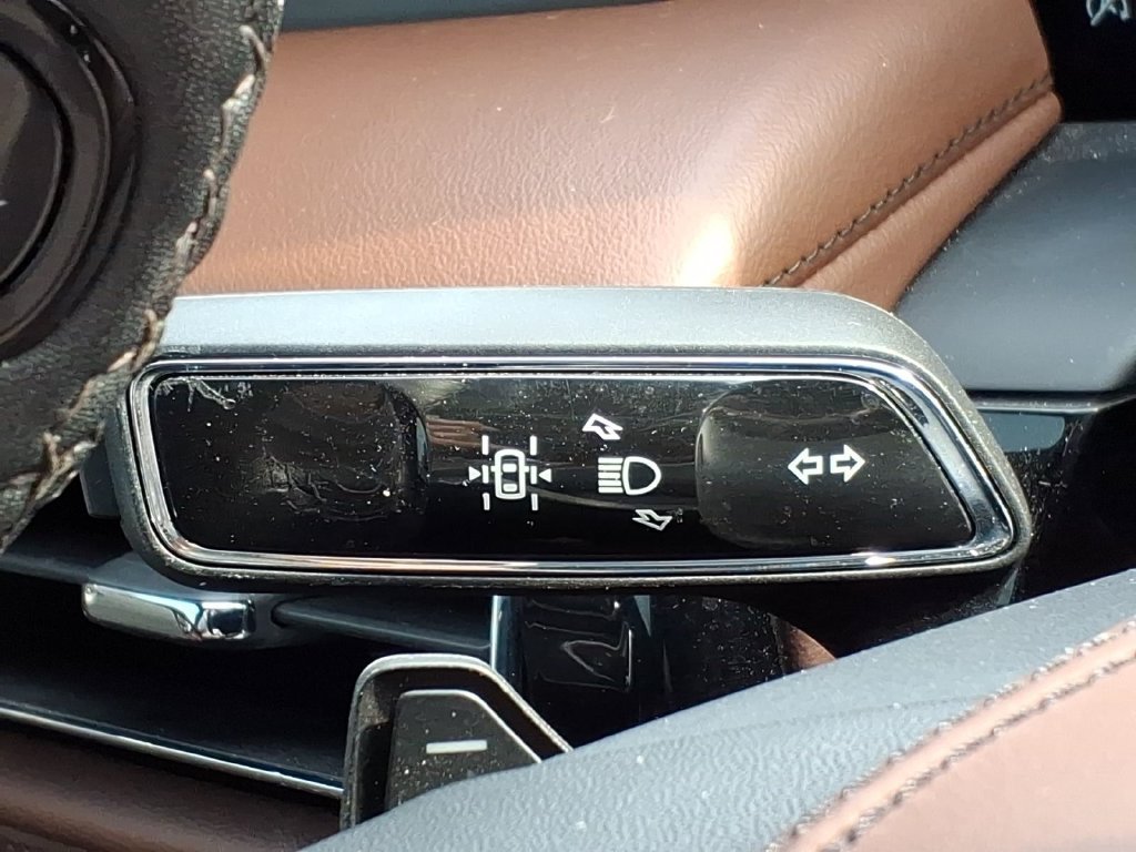 Used 2025 Lincoln Aviator Reserve w/ Jet Appearance Package AWD/4WD image 29