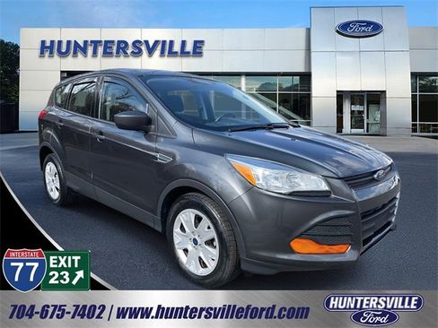 Used 2016 Ford Escape S image 1