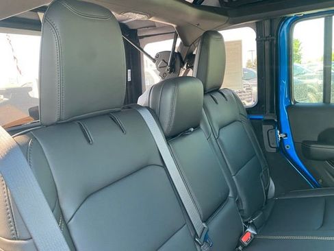 New 2025 Jeep Wrangler Sahara image 33