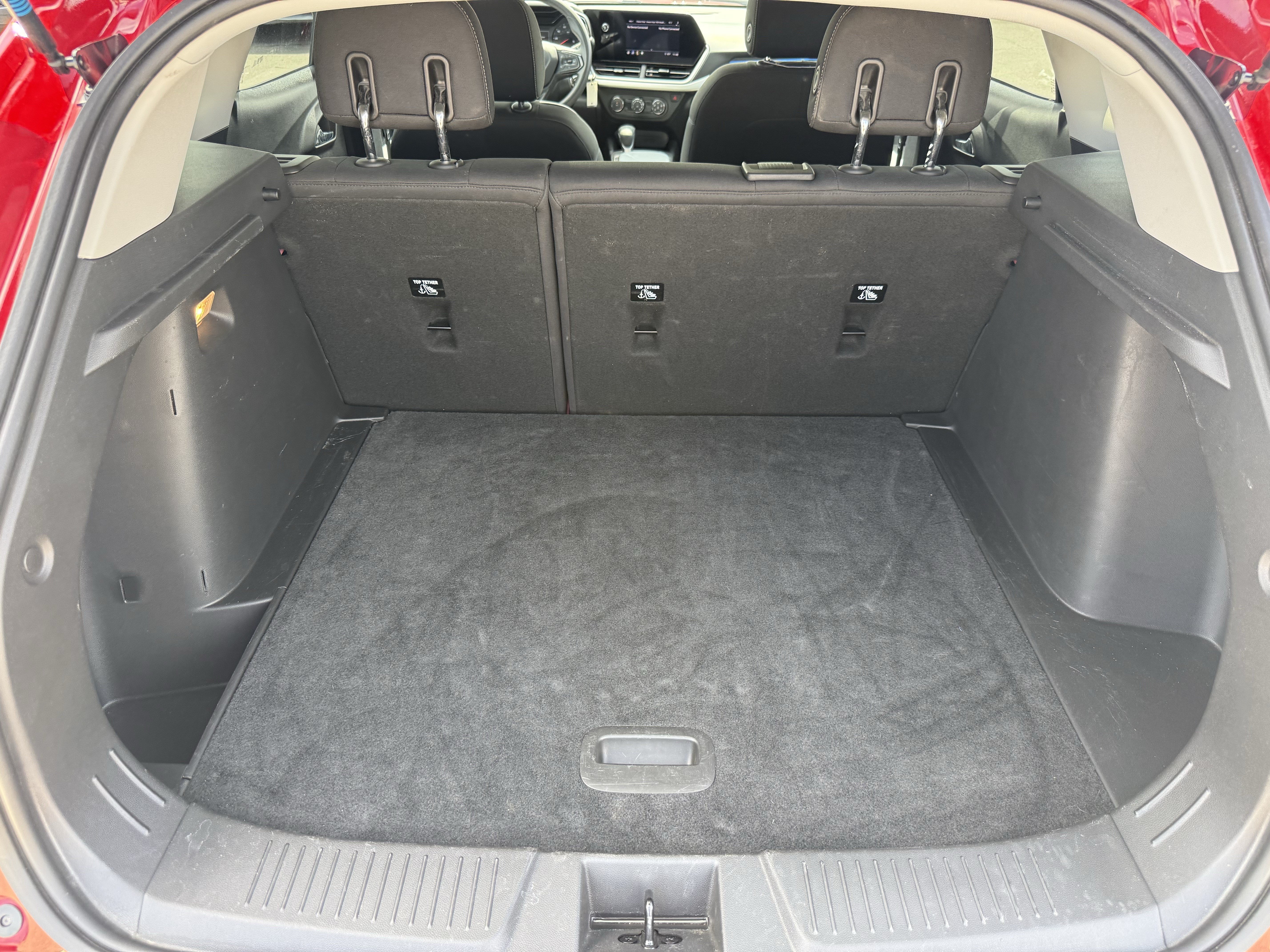 Used 2026 Chevrolet Trax LS FWD image 30