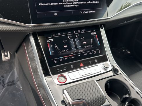 New 2026 Audi SQ8 Prestige AWD/4WD image 25