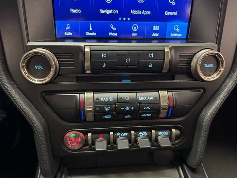 Used 2020 Ford Mustang Shelby GT500 w/ Technology Package RWD image 22