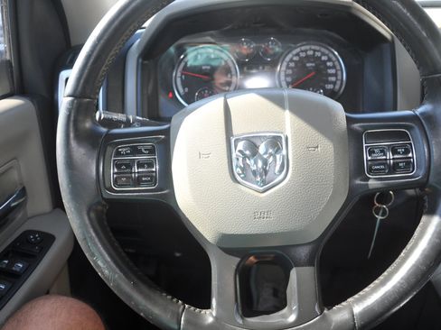Used 2012 RAM 1500 Big Horn w/ Remote Start & Security Group RWD image 36