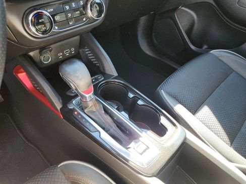 Used 2021 Chevrolet TrailBlazer RS w/ Convenience Package image 18