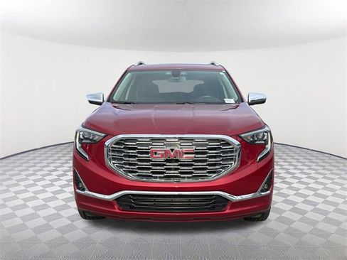 Used 2019 GMC Terrain Denali image 2