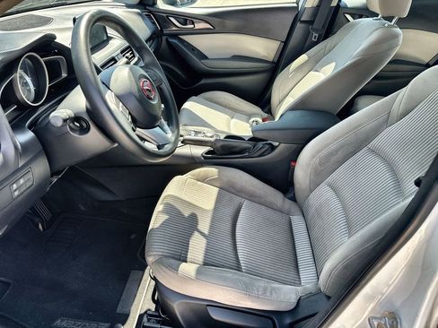 Used 2016 MAZDA MAZDA3 i Sport w/ Preferred Equipment Package FWD image 24