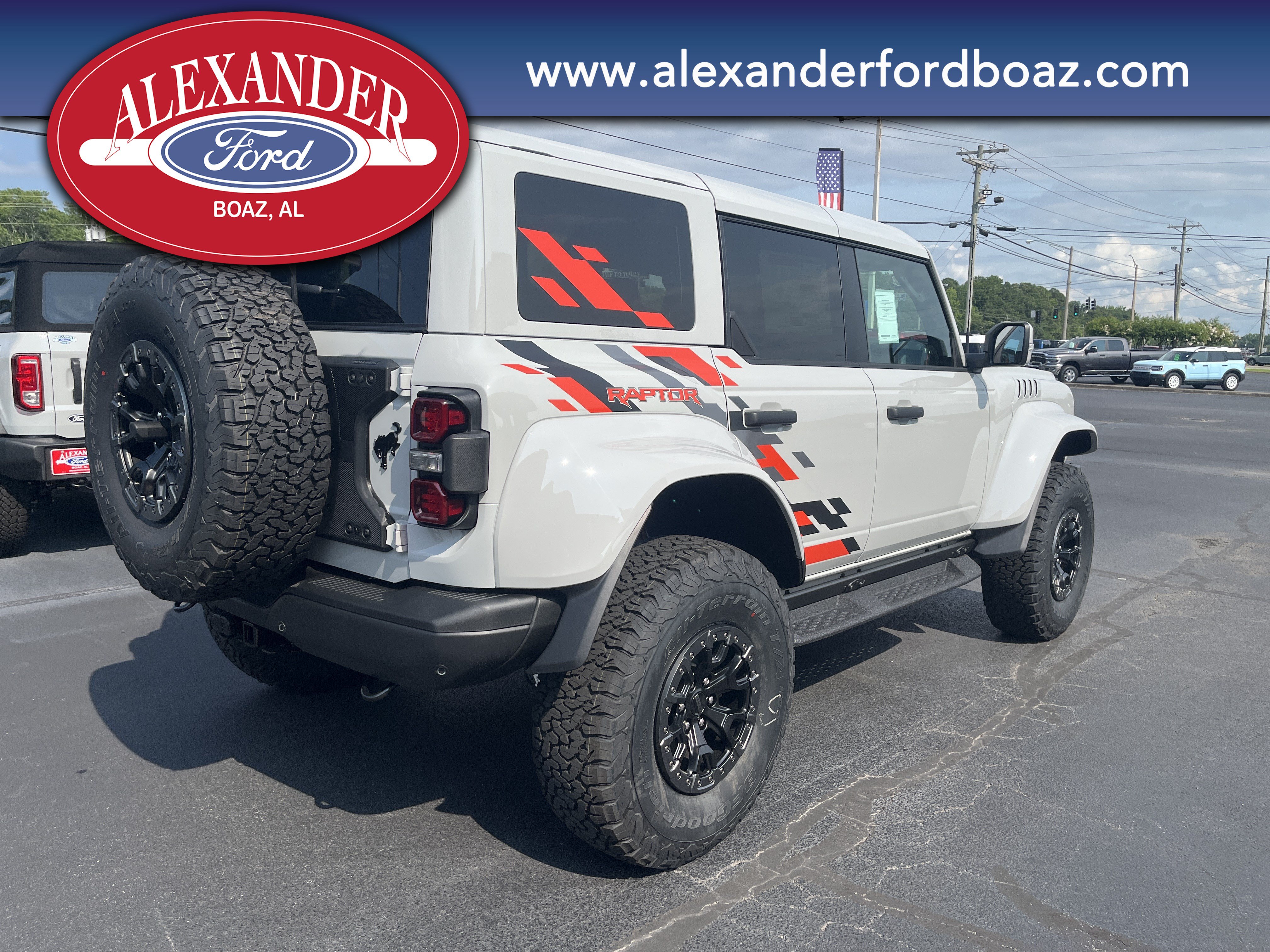 New 2026 Ford Bronco Raptor AWD/4WD image 4