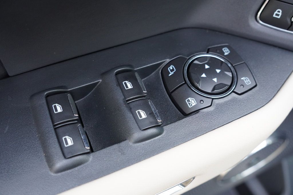Used 2024 Ford Expedition Platinum AWD/4WD image 28