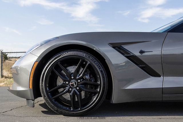 Used 2015 Chevrolet Corvette Stingray Coupe w/ 2LT Preferred Equipment Group RWD image 4