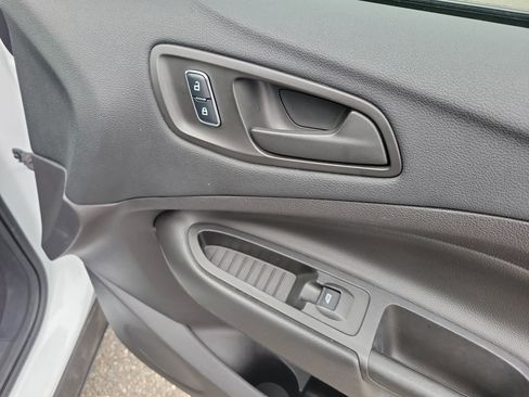 Used 2016 Ford Escape S image 11