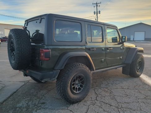 Used 2022 Jeep Wrangler Unlimited Rubicon w/ Xtreme Recon 35" Tire Package image 10