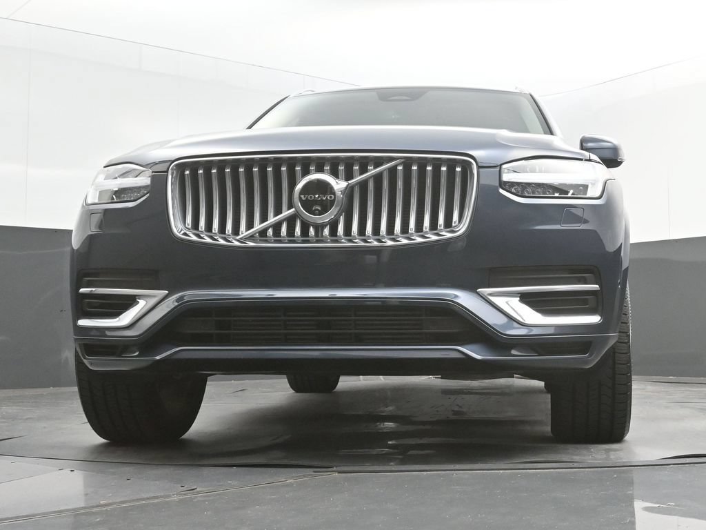 Certified 2025 Volvo XC90 T8 Plus w/ Protection Package Premier AWD/4WD image 38