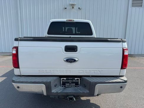 Used 2015 Ford F250 Lariat w/ Lariat Interior Package AWD/4WD image 13