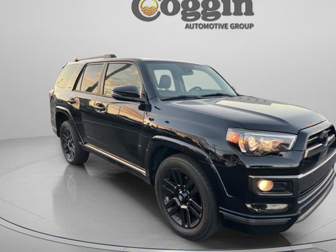 Used 2020 Toyota 4Runner Nightshade w/ Phone Cable & Charge Package image 8