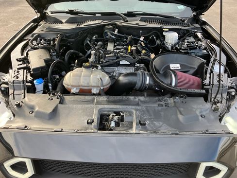 Used 2021 Ford Mustang Premium w/ Pony Package image 34