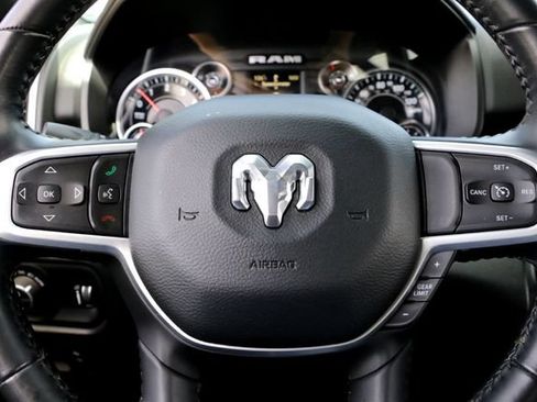 Used 2020 RAM 1500 Lone Star AWD/4WD image 12