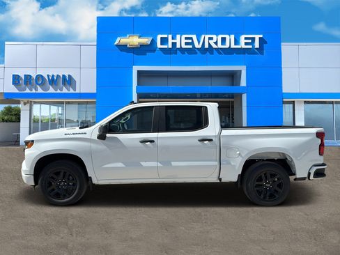 New 2026 Chevrolet Silverado 1500 Custom w/ LPO, Dark Essentials Package image 5