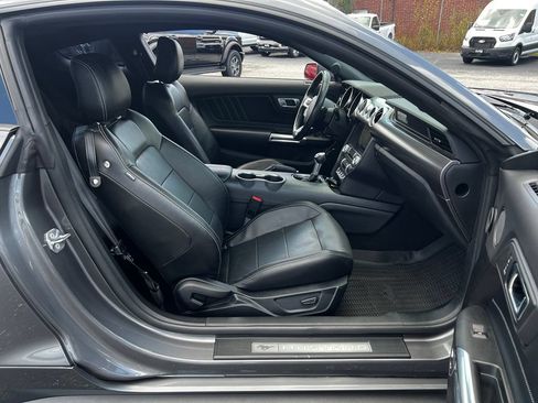 Used 2021 Ford Mustang GT Premium w/ GT Performance Package RWD image 24
