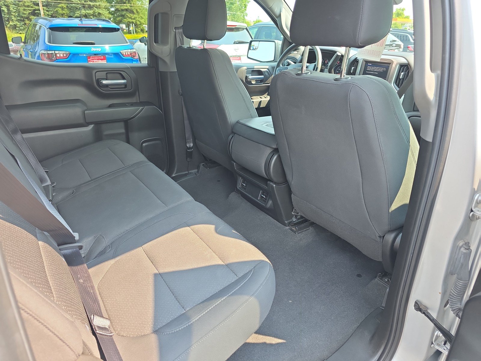 Used 2021 Chevrolet Silverado 1500 Custom w/ LPO, Dark Essentials Package AWD/4WD image 19