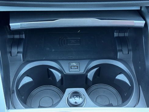 Used 2022 BMW i4 eDrive40 w/ M Sport Package image 32