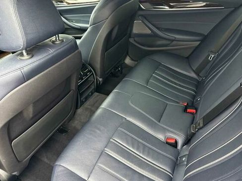 Used 2018 BMW 540i image 12