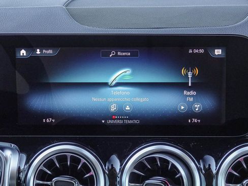 Certified 2023 Mercedes-Benz GLB 250 4MATIC image 14