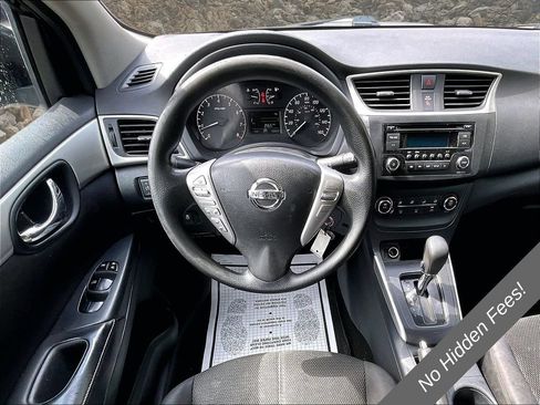 Used 2017 Nissan Sentra S FWD image 5