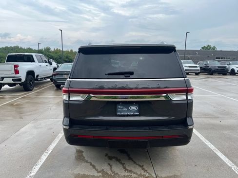 Used 2023 Lincoln Navigator L Black Label AWD/4WD image 4