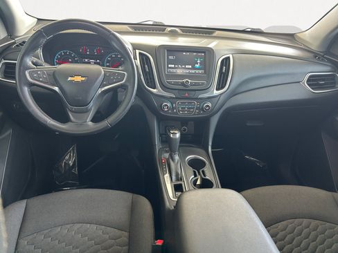 Used 2018 Chevrolet Equinox LT FWD image 3