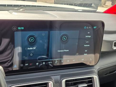 Used 2025 Ford Mustang Premium image 20