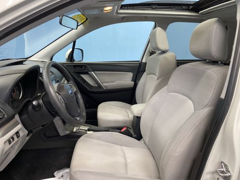Used 2015 Subaru Forester 2.5i Premium image 9