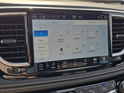 New 2026 Chrysler Pacifica Limited w/ S Appearance Package image 32