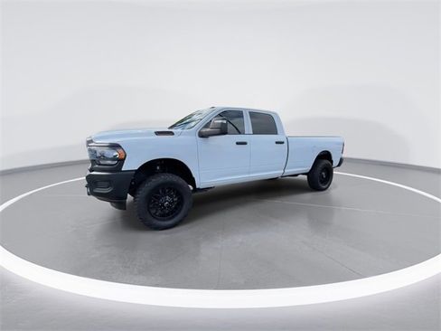 Used 2023 RAM 2500 Tradesman image 4