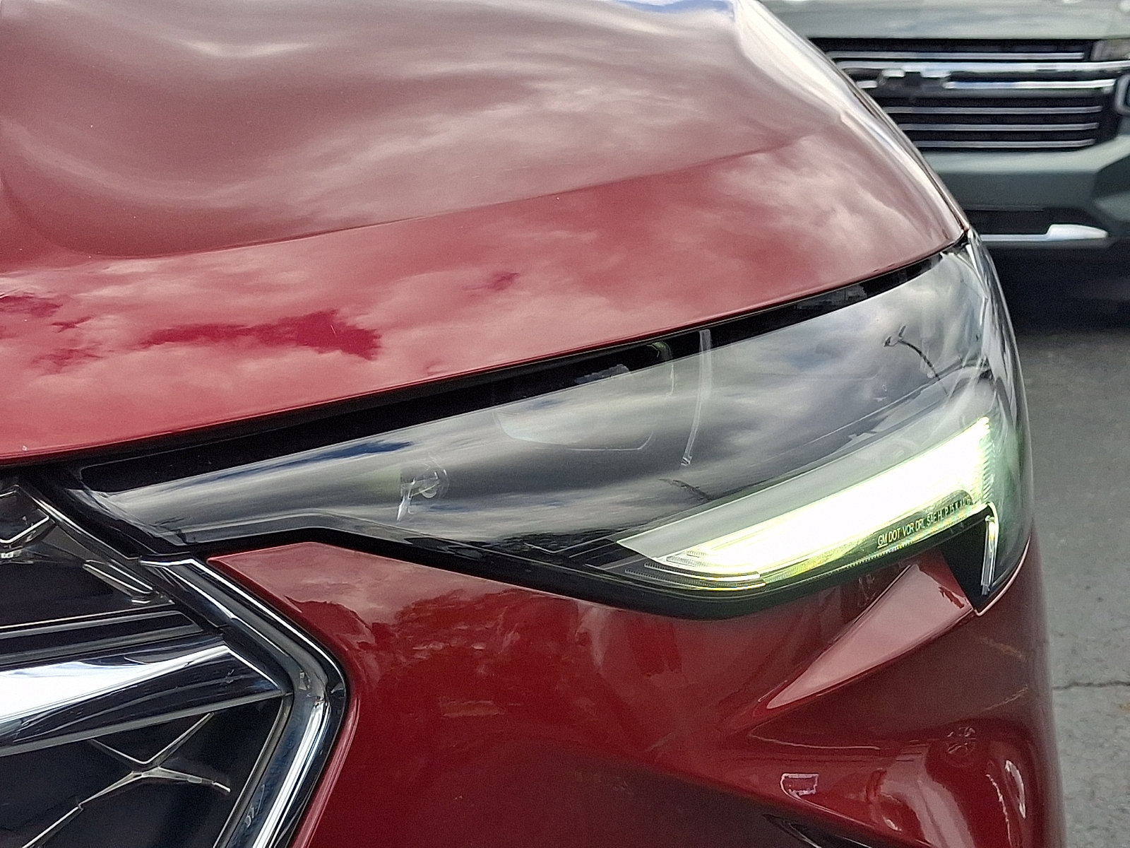 Used 2023 Buick Envision Avenir AWD/4WD image 9