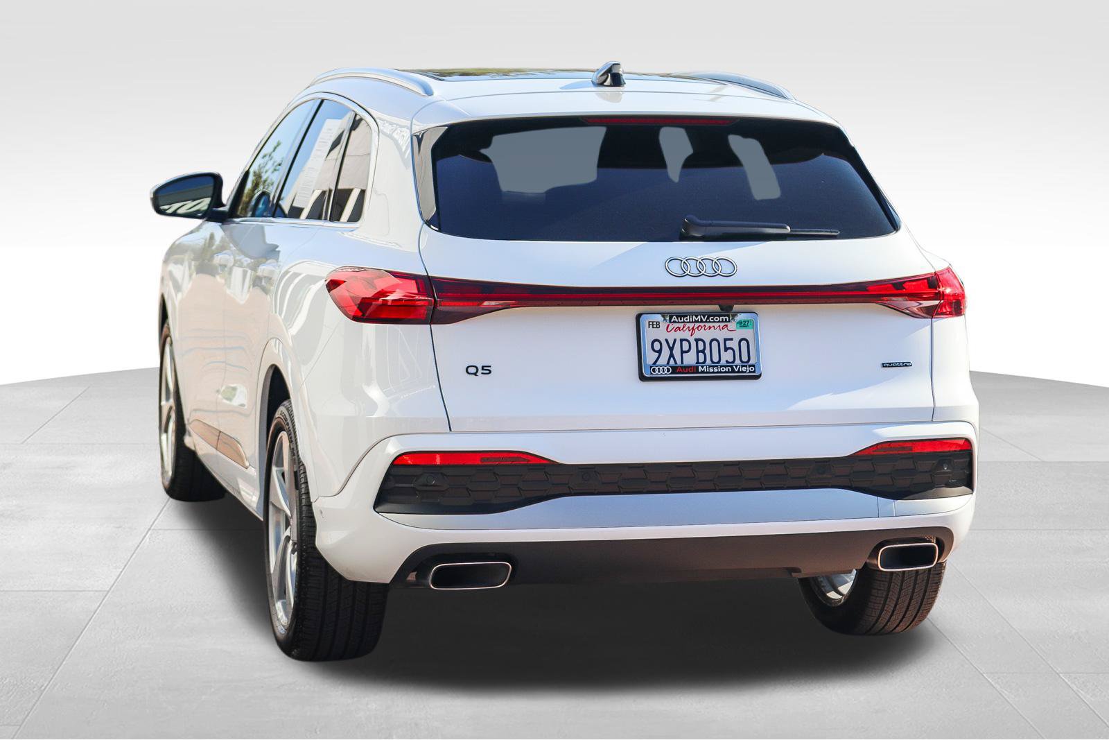 Certified 2025 Audi Q5 Prestige AWD/4WD image 5