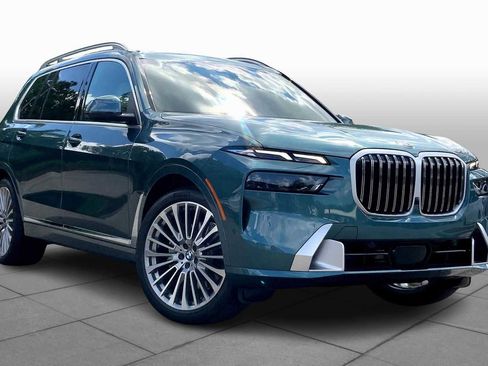 Used 2026 BMW X7 xDrive40i image 2