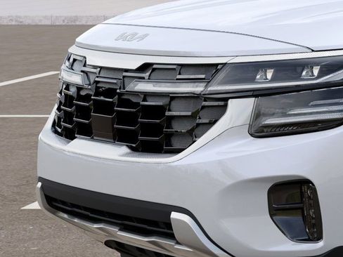 New 2026 Kia Seltos SX image 12