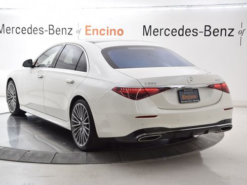 Certified 2022 Mercedes-Benz S 500 4MATIC image 4