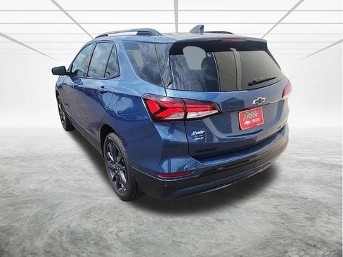 Used 2024 Chevrolet Equinox RS w/ RS Leather Package AWD/4WD image 3