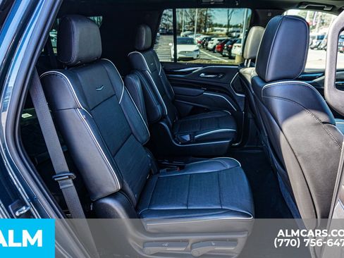 Used 2021 Cadillac Escalade Sport w/ Driver Assist Tech Package image 25