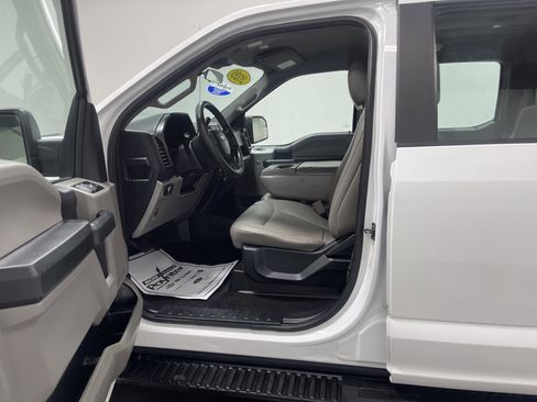 Used 2020 Ford F150 XL w/ Equipment Group 101A Mid image 9