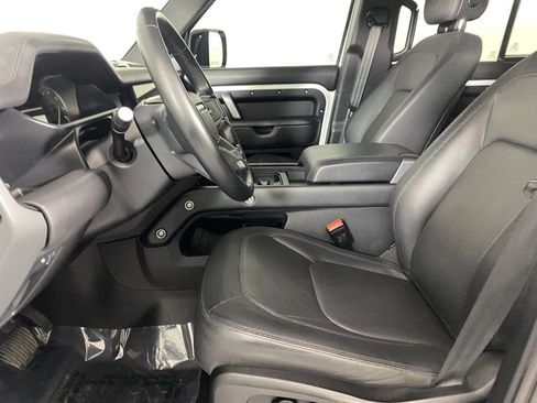 Used 2023 Land Rover Defender 110 X-Dynamic SE image 14