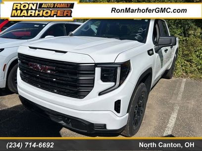 New 2026 GMC Sierra 1500 Pro w/ Graphite Edition
