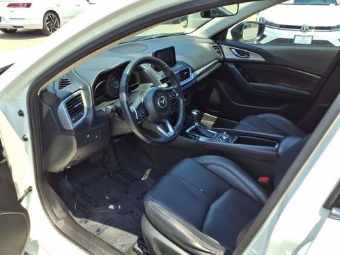 Used 2017 MAZDA MAZDA3 Touring FWD image 14