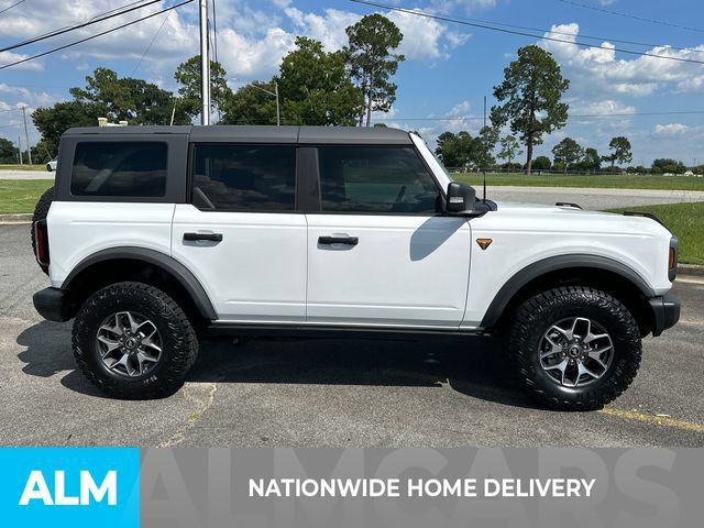 Used 2023 Ford Bronco Badlands AWD/4WD image 4