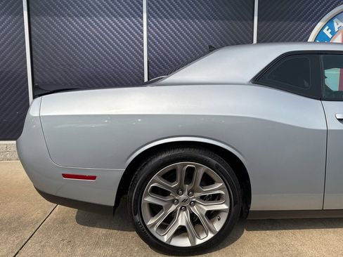 Used 2020 Dodge Challenger R/T Scat Pack image 5